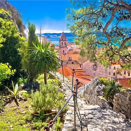Apartment Jolara With Heated Pool