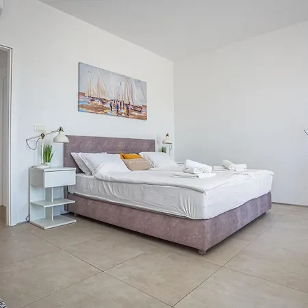 Apartment Jolara With Heated Pool *